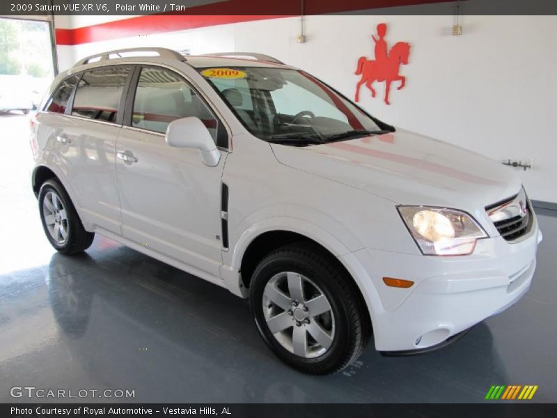 Polar White / Tan 2009 Saturn VUE XR V6
