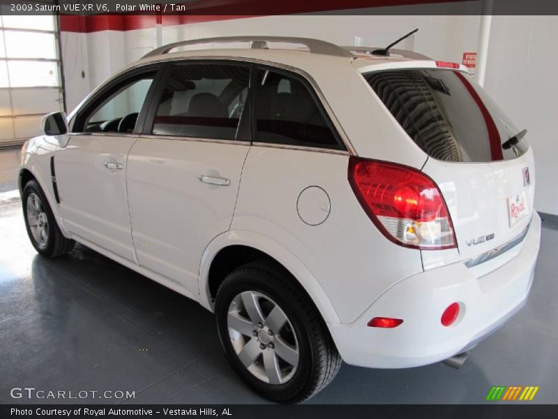 Polar White / Tan 2009 Saturn VUE XR V6