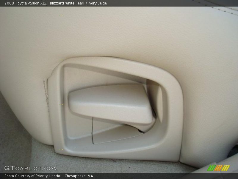 Blizzard White Pearl / Ivory Beige 2008 Toyota Avalon XLS