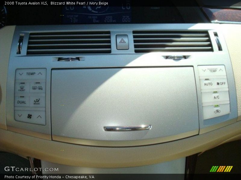Blizzard White Pearl / Ivory Beige 2008 Toyota Avalon XLS