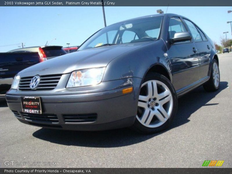 Platinum Grey Metallic / Grey 2003 Volkswagen Jetta GLX Sedan