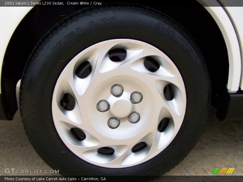 Cream White / Gray 2001 Saturn L Series L200 Sedan