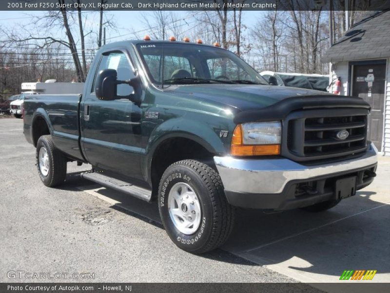 Dark Highland Green Metallic / Medium Graphite 2001 Ford F250 Super Duty XL Regular Cab