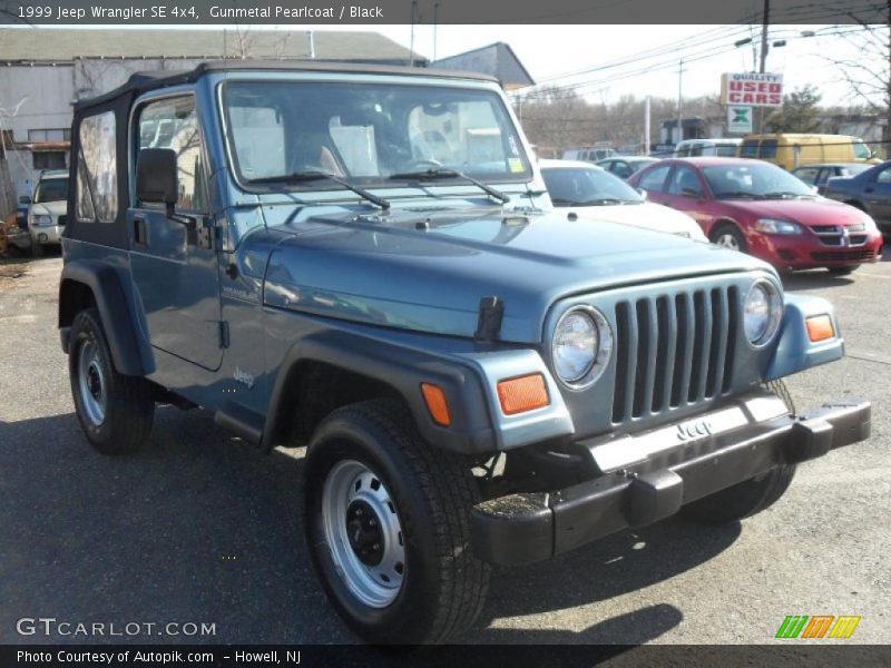 Gunmetal Pearlcoat / Black 1999 Jeep Wrangler SE 4x4