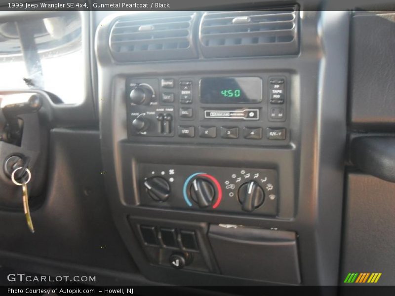 Gunmetal Pearlcoat / Black 1999 Jeep Wrangler SE 4x4