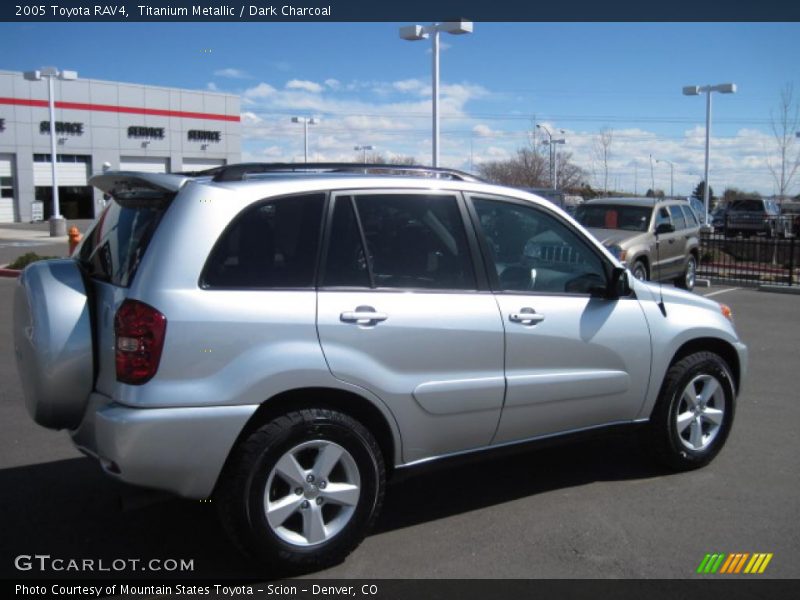 Titanium Metallic / Dark Charcoal 2005 Toyota RAV4