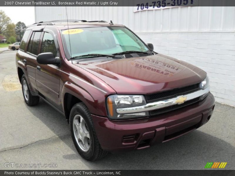 Bordeaux Red Metallic / Light Gray 2007 Chevrolet TrailBlazer LS