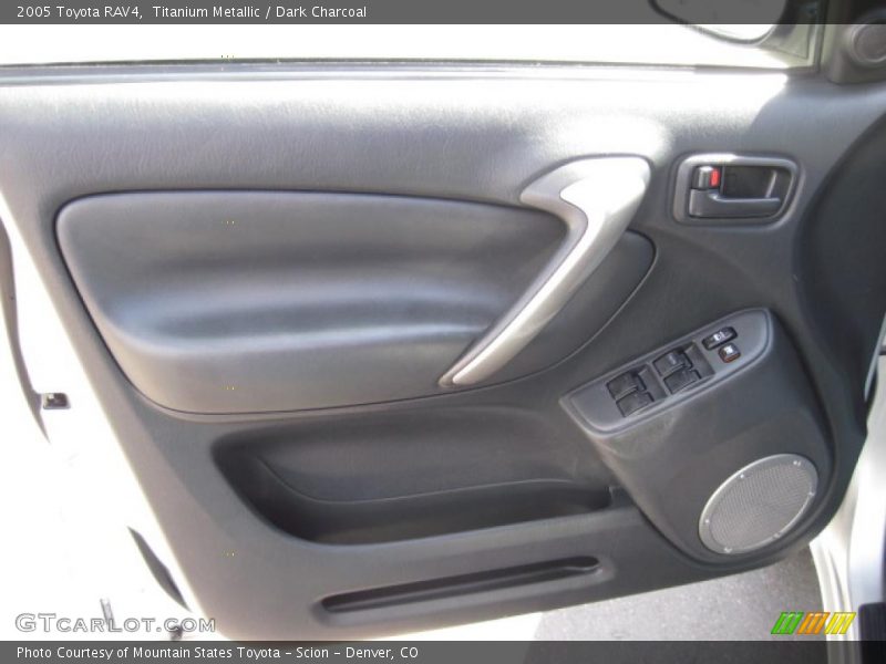 Titanium Metallic / Dark Charcoal 2005 Toyota RAV4