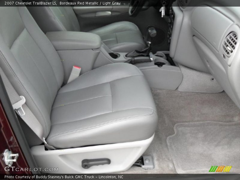 Bordeaux Red Metallic / Light Gray 2007 Chevrolet TrailBlazer LS