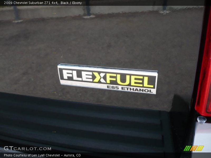 Black / Ebony 2009 Chevrolet Suburban Z71 4x4