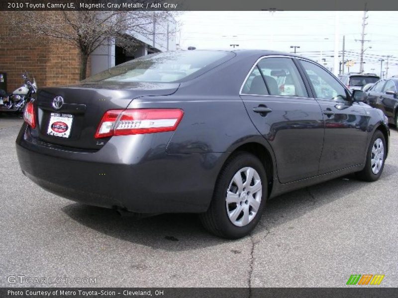 Magnetic Gray Metallic / Ash Gray 2010 Toyota Camry LE