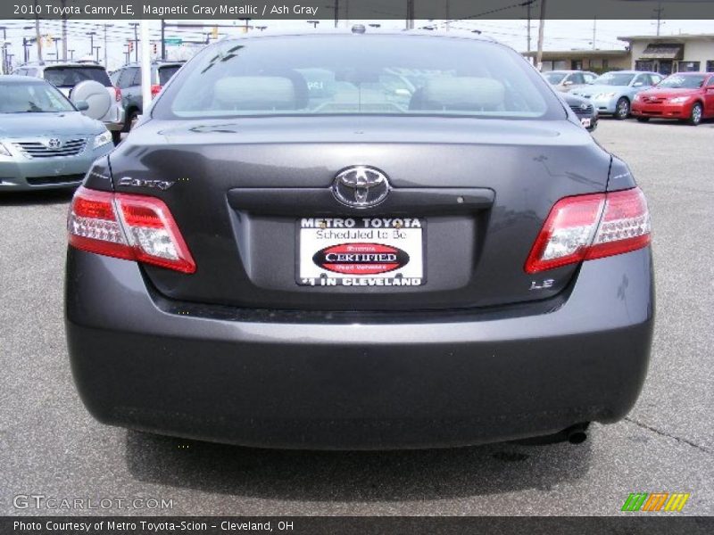 Magnetic Gray Metallic / Ash Gray 2010 Toyota Camry LE