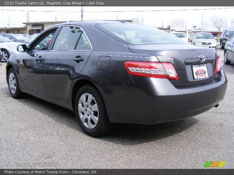 Magnetic Gray Metallic / Ash Gray 2010 Toyota Camry LE
