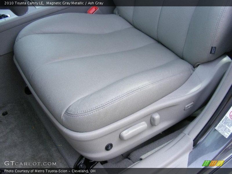 Magnetic Gray Metallic / Ash Gray 2010 Toyota Camry LE