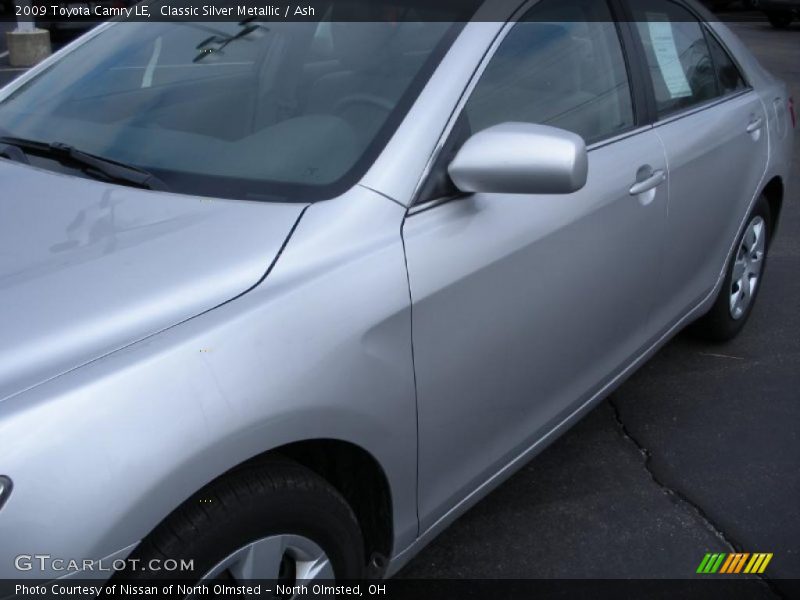 Classic Silver Metallic / Ash 2009 Toyota Camry LE