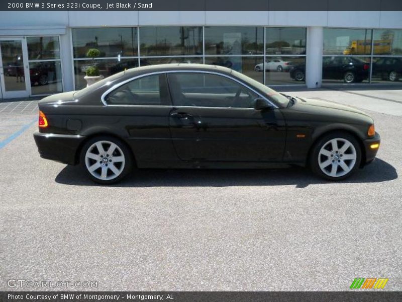 Jet Black / Sand 2000 BMW 3 Series 323i Coupe