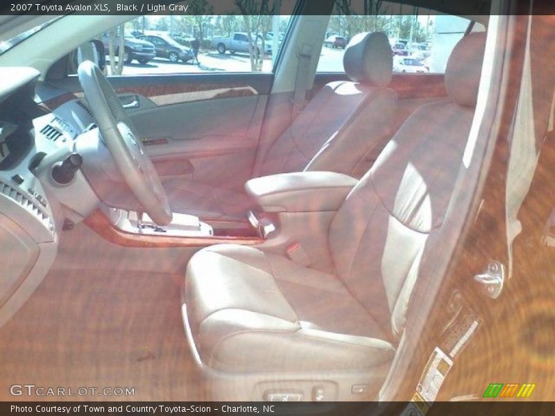 Black / Light Gray 2007 Toyota Avalon XLS