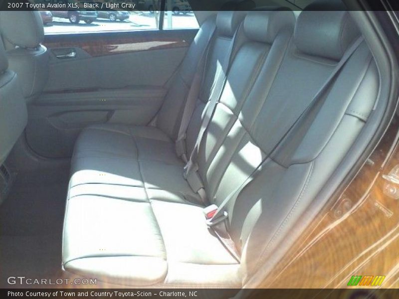 Black / Light Gray 2007 Toyota Avalon XLS