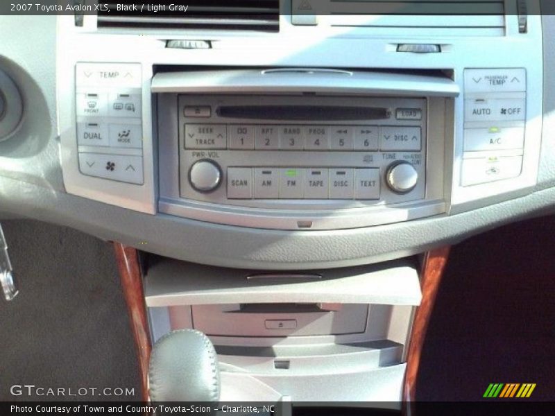 Black / Light Gray 2007 Toyota Avalon XLS