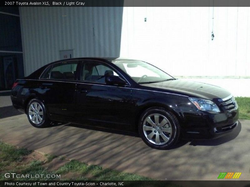 Black / Light Gray 2007 Toyota Avalon XLS