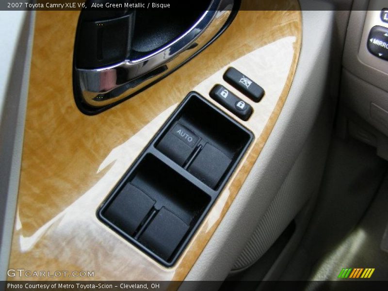 Aloe Green Metallic / Bisque 2007 Toyota Camry XLE V6