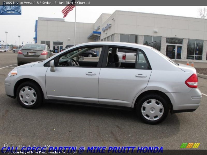 Brillant Silver / Charcoal 2009 Nissan Versa 1.8 S Sedan