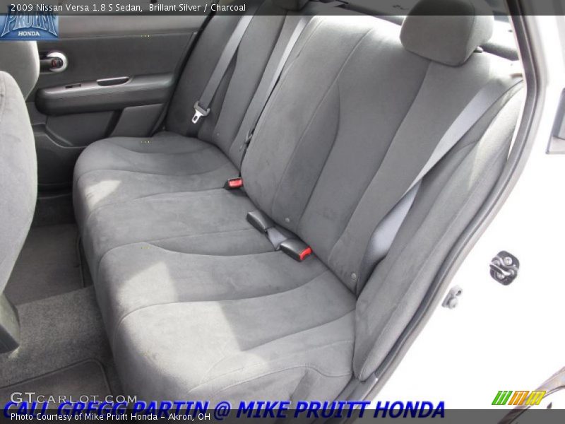 Brillant Silver / Charcoal 2009 Nissan Versa 1.8 S Sedan