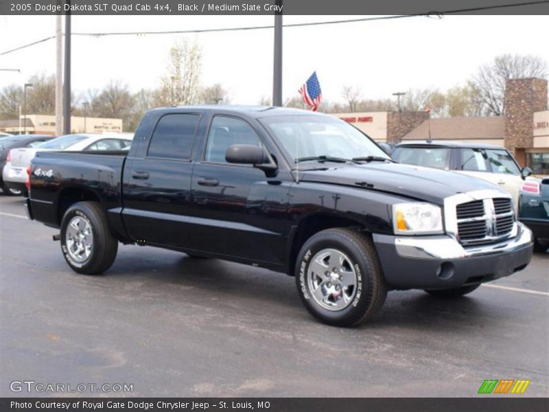 Black / Medium Slate Gray 2005 Dodge Dakota SLT Quad Cab 4x4