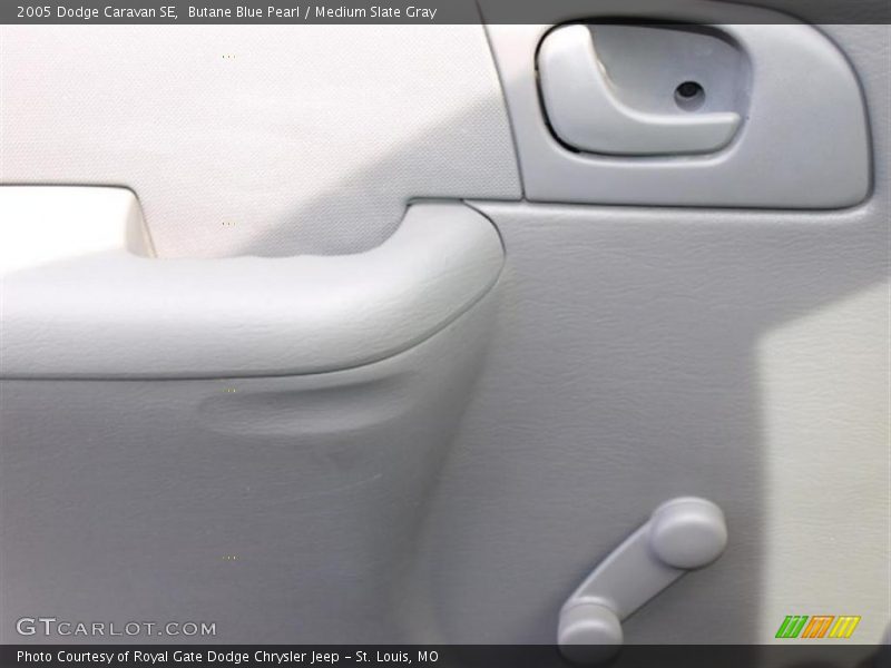 Butane Blue Pearl / Medium Slate Gray 2005 Dodge Caravan SE