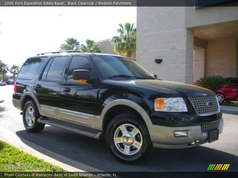 Black Clearcoat / Medium Parchment 2005 Ford Expedition Eddie Bauer