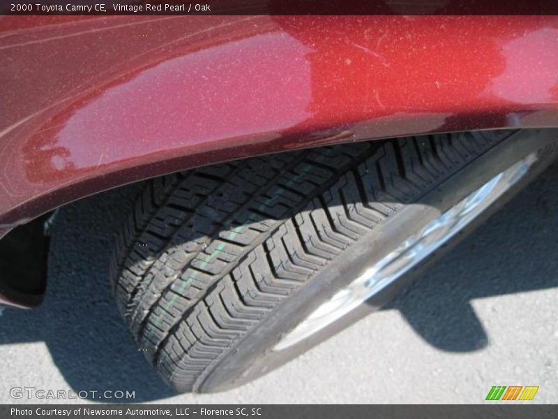Vintage Red Pearl / Oak 2000 Toyota Camry CE