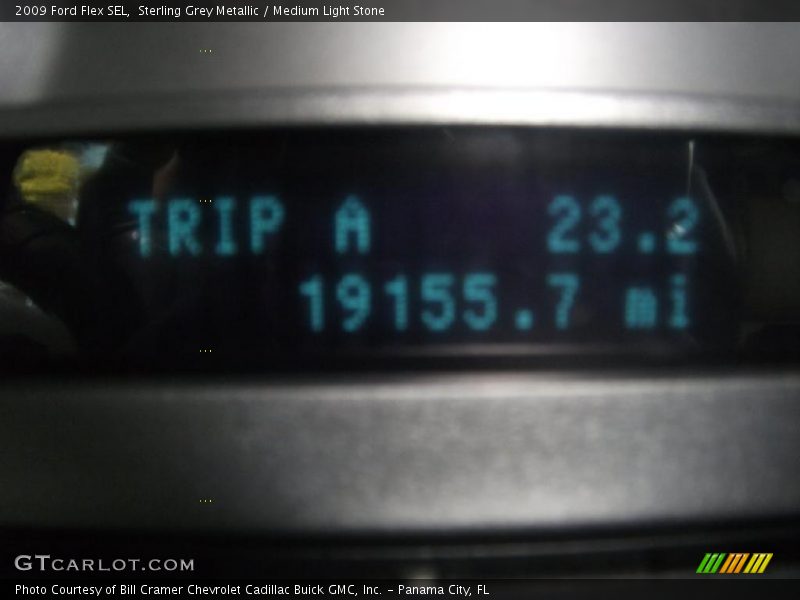 Sterling Grey Metallic / Medium Light Stone 2009 Ford Flex SEL