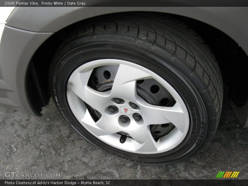 Frosty White / Slate Gray 2006 Pontiac Vibe
