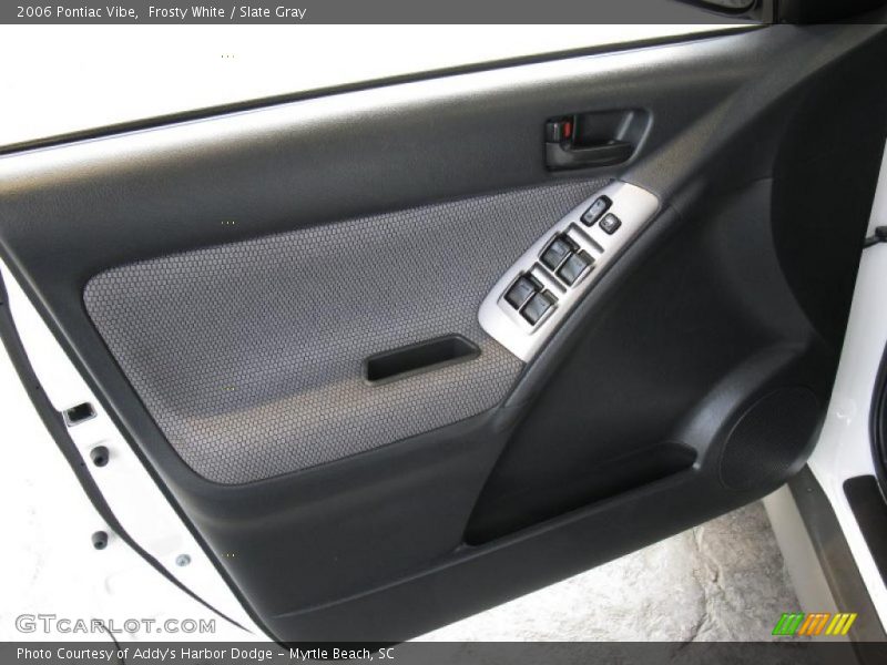 Frosty White / Slate Gray 2006 Pontiac Vibe