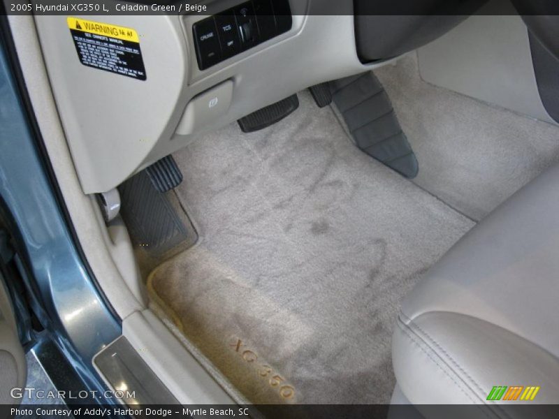 Celadon Green / Beige 2005 Hyundai XG350 L