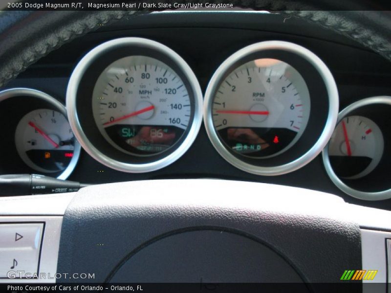Magnesium Pearl / Dark Slate Gray/Light Graystone 2005 Dodge Magnum R/T
