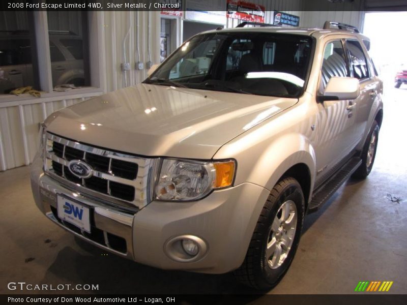 Silver Metallic / Charcoal 2008 Ford Escape Limited 4WD
