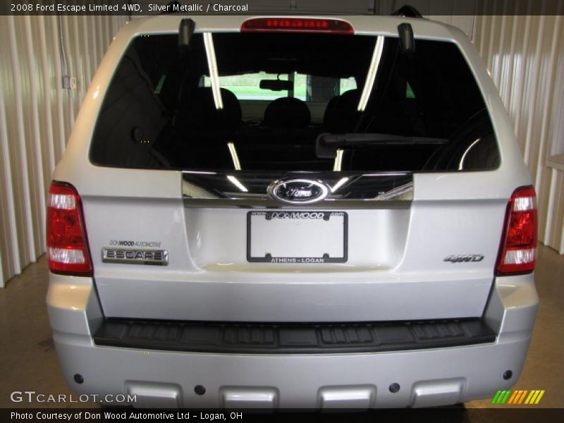 Silver Metallic / Charcoal 2008 Ford Escape Limited 4WD