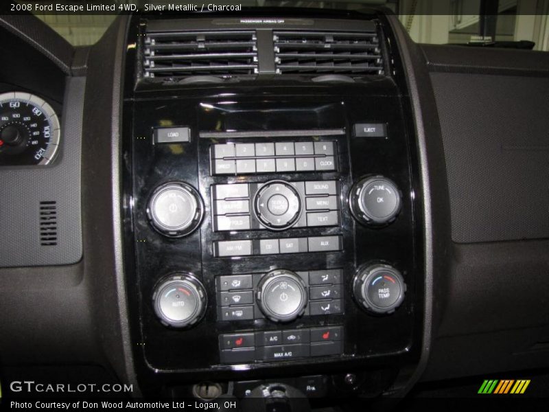 Silver Metallic / Charcoal 2008 Ford Escape Limited 4WD