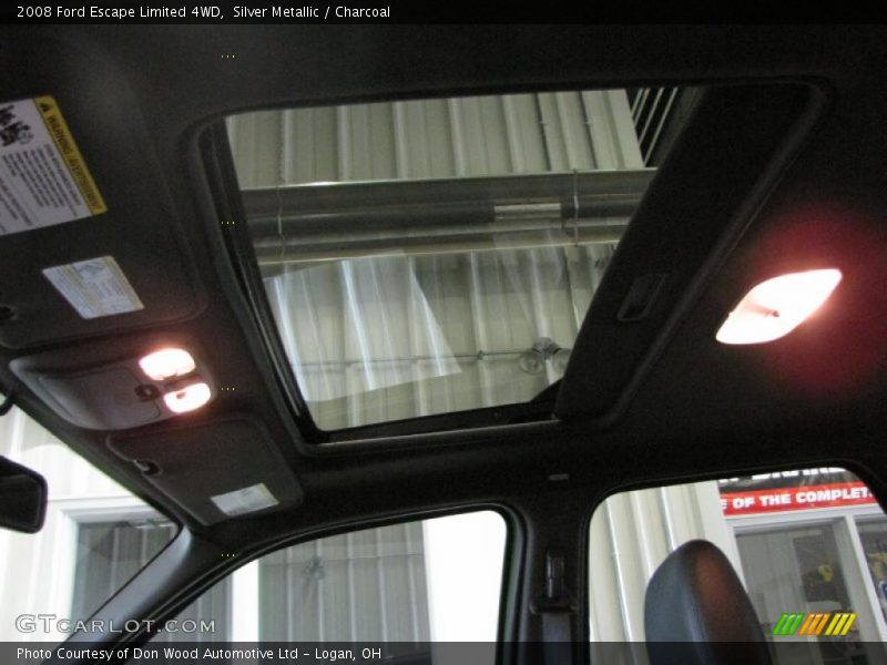 Silver Metallic / Charcoal 2008 Ford Escape Limited 4WD