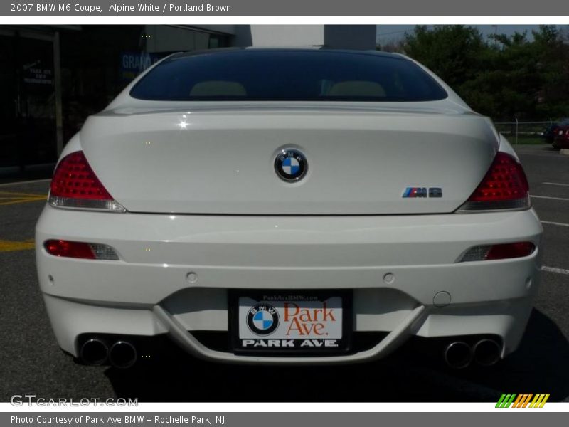 Alpine White / Portland Brown 2007 BMW M6 Coupe