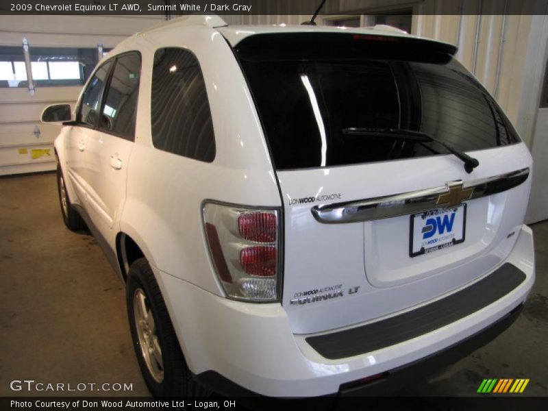 Summit White / Dark Gray 2009 Chevrolet Equinox LT AWD