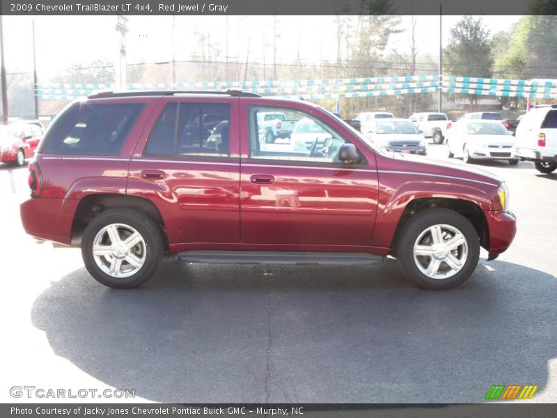 Red Jewel / Gray 2009 Chevrolet TrailBlazer LT 4x4