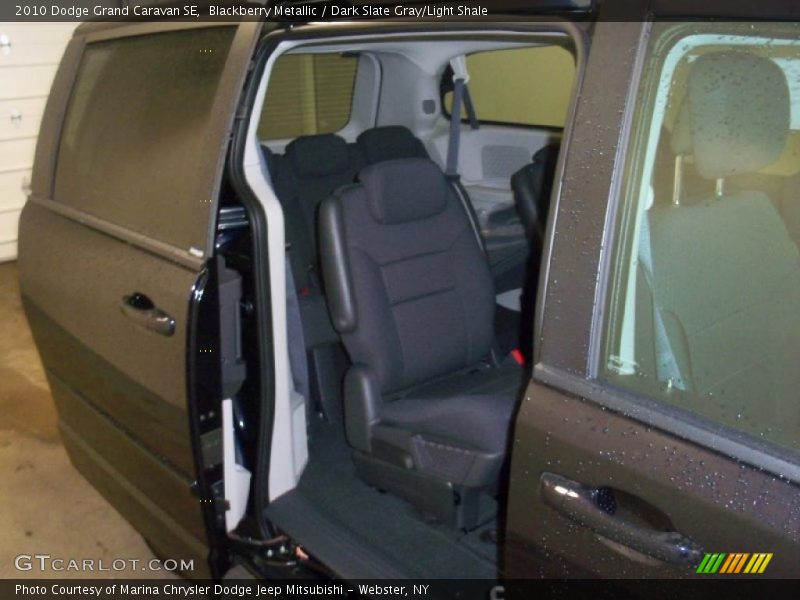 Blackberry Metallic / Dark Slate Gray/Light Shale 2010 Dodge Grand Caravan SE