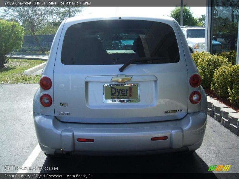 Silver Ice Metallic / Gray 2009 Chevrolet HHR LT
