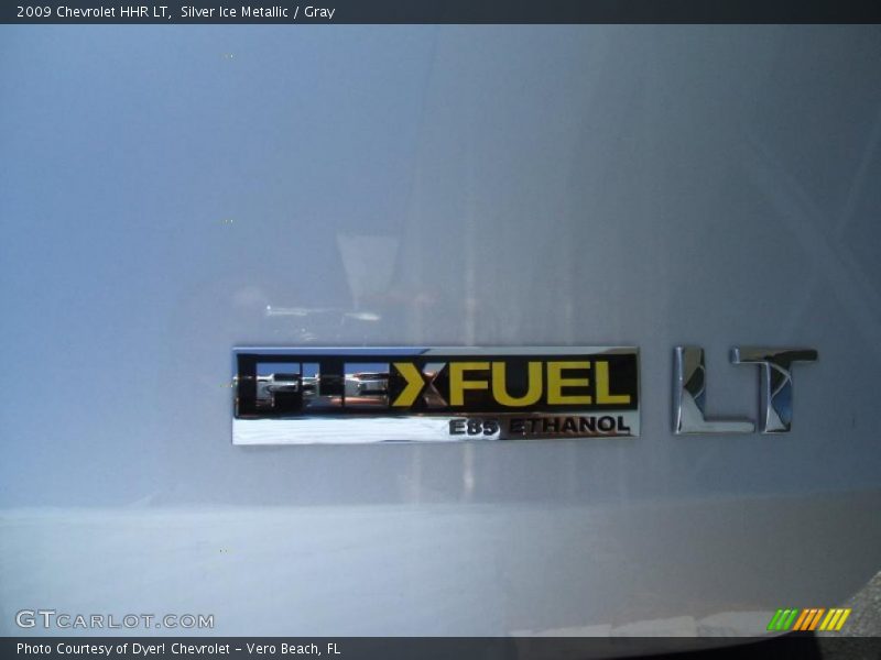 Silver Ice Metallic / Gray 2009 Chevrolet HHR LT