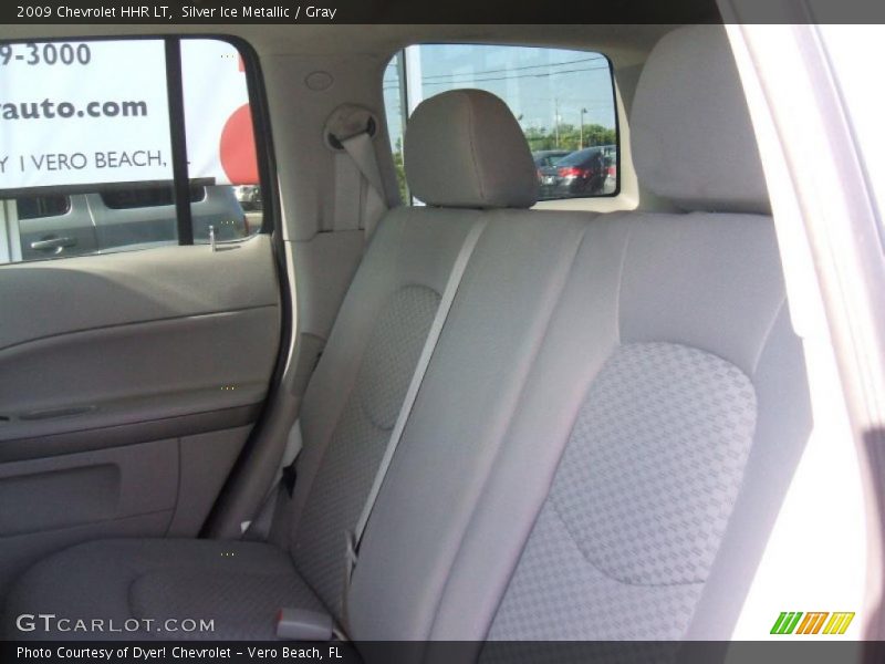 Silver Ice Metallic / Gray 2009 Chevrolet HHR LT