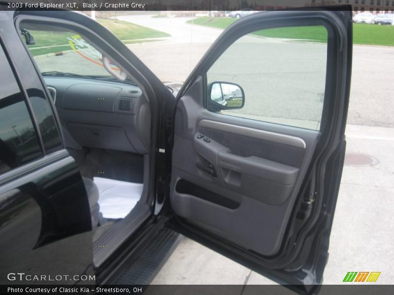 Black / Graphite Grey 2003 Ford Explorer XLT