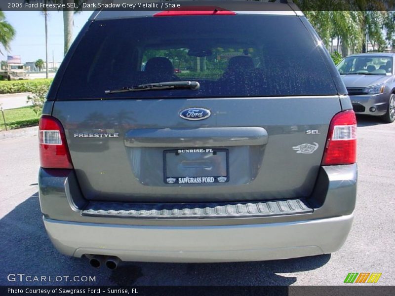 Dark Shadow Grey Metallic / Shale 2005 Ford Freestyle SEL