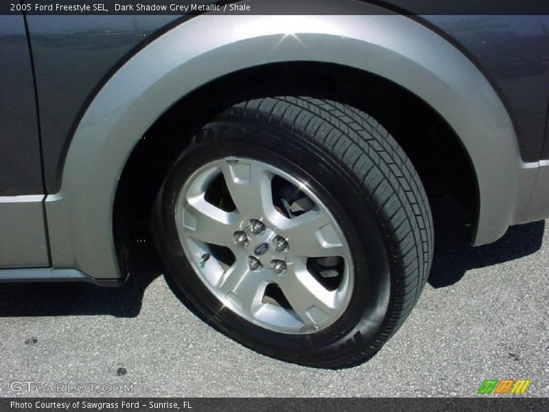 Dark Shadow Grey Metallic / Shale 2005 Ford Freestyle SEL